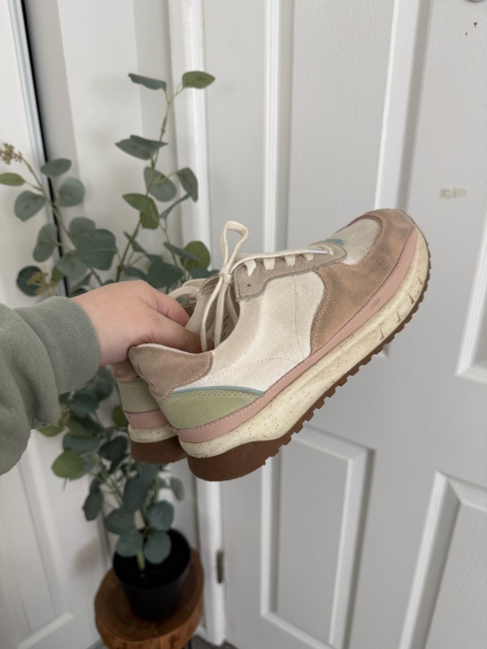 Women's Pastel Panel Runner Sneakers - Pink & White - Picture 7 of 9